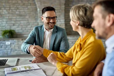 Top 10 Companies in Canada That Are Hiring Right Now